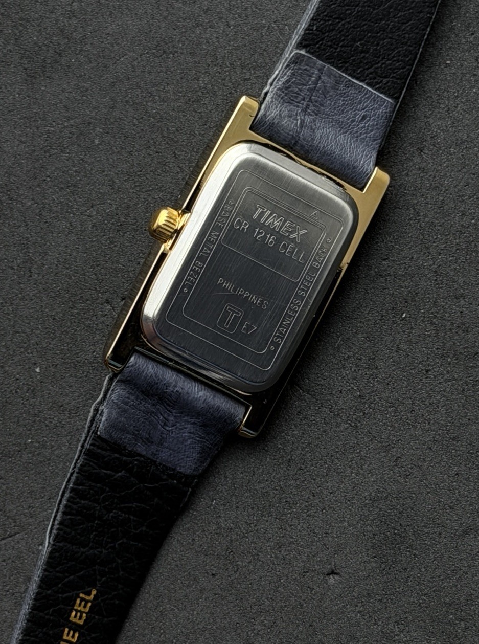 Vtg New 1997 TIMEX Tank Womens 32mm Quartz Watch Gold White Roman Num Gray EEL