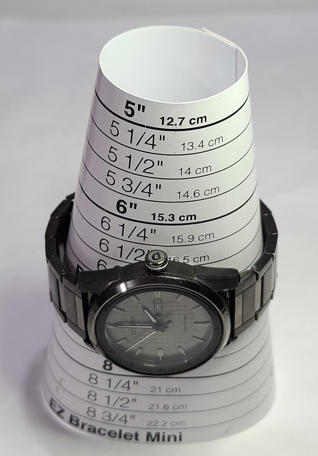J800-S119251 CITIZEN ECO-DRIVE GRAY DIAL QUARTZ WATCH FOR MEN C5-74