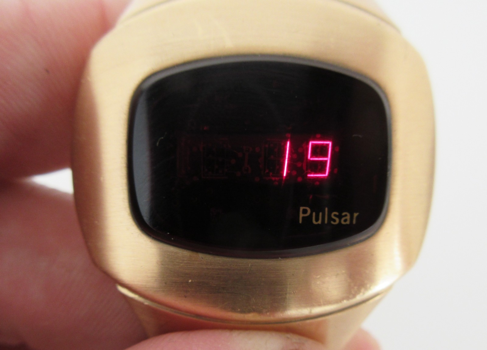 Men’s GF 1976 Pulsar P4 Executive digital Time computer Retro QUARTZ LED watch.
