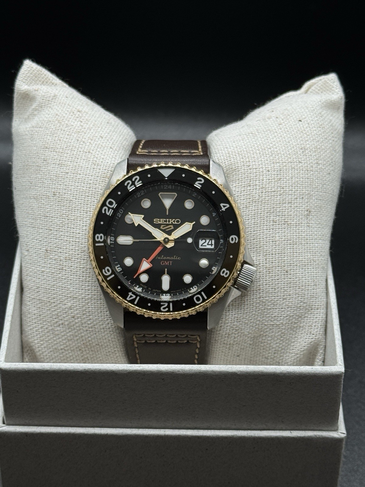 Seiko 5 Sports GMT Automatic Black Dial Brown Leather Strap 42mm Box Papers