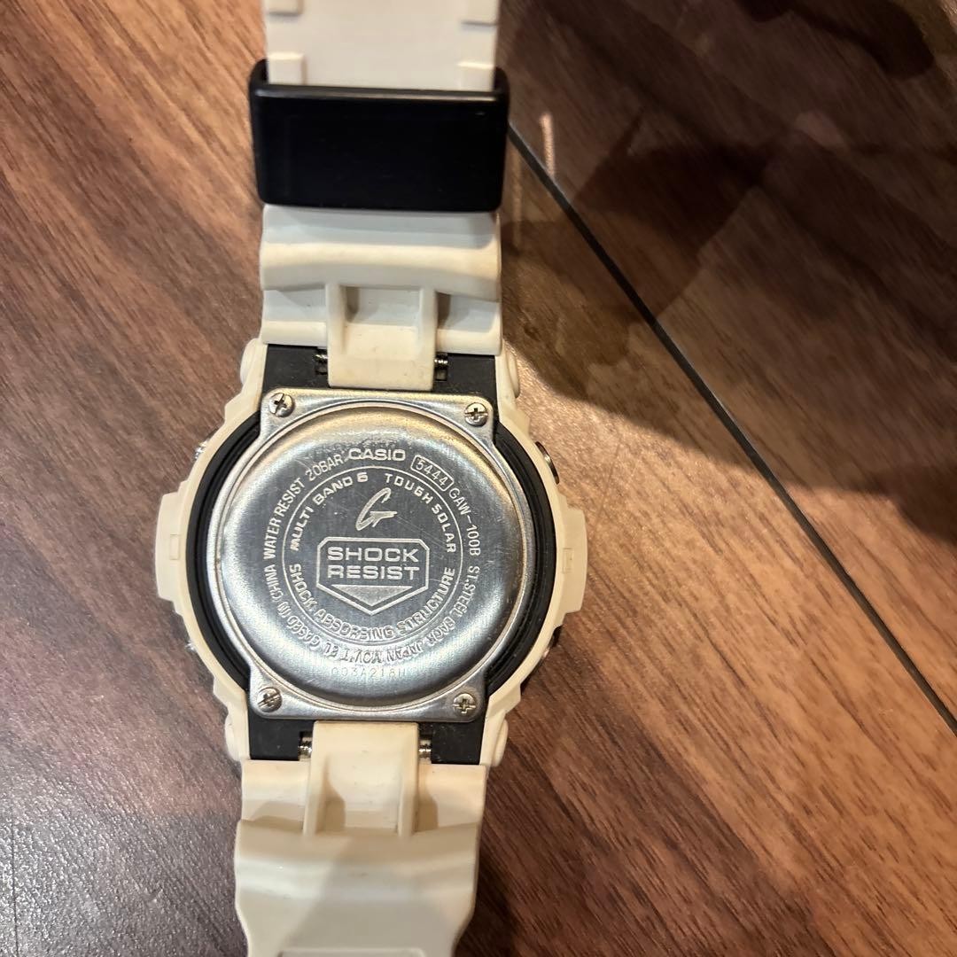 G-SHOCK DW5600E-1V Digital Watch White 200m Water Resistant Shock Resistant G307
