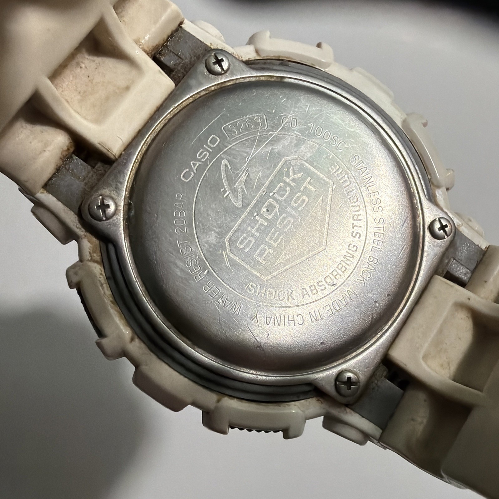 Vintage Casio G-Shock GD-100SC White Witch Watch 3263 Rare Mens Or Women’s