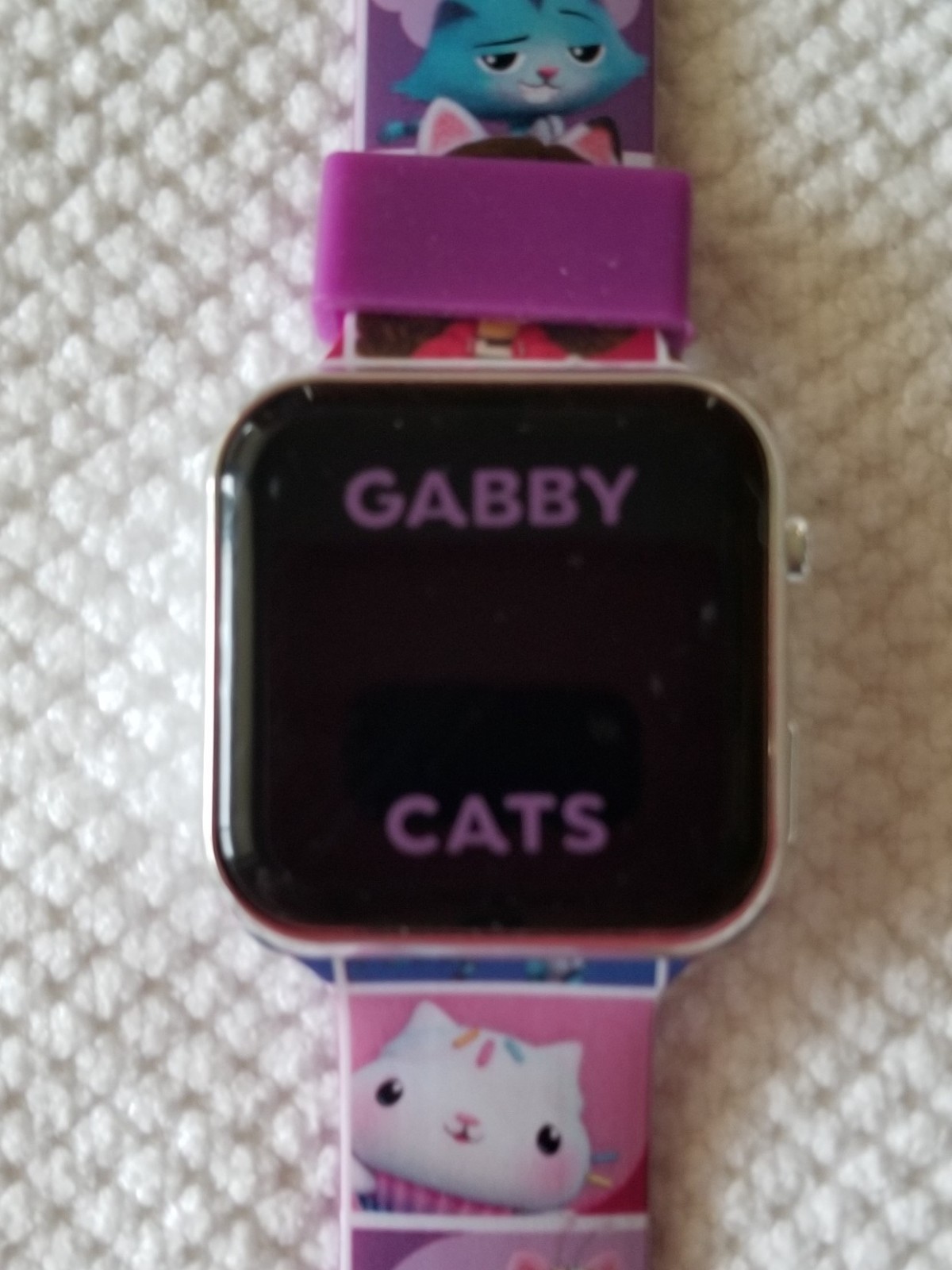 Gabby’s Cats Digital LED Watch Accutime GAB4050DG Plastic Band 5″-7″ Running