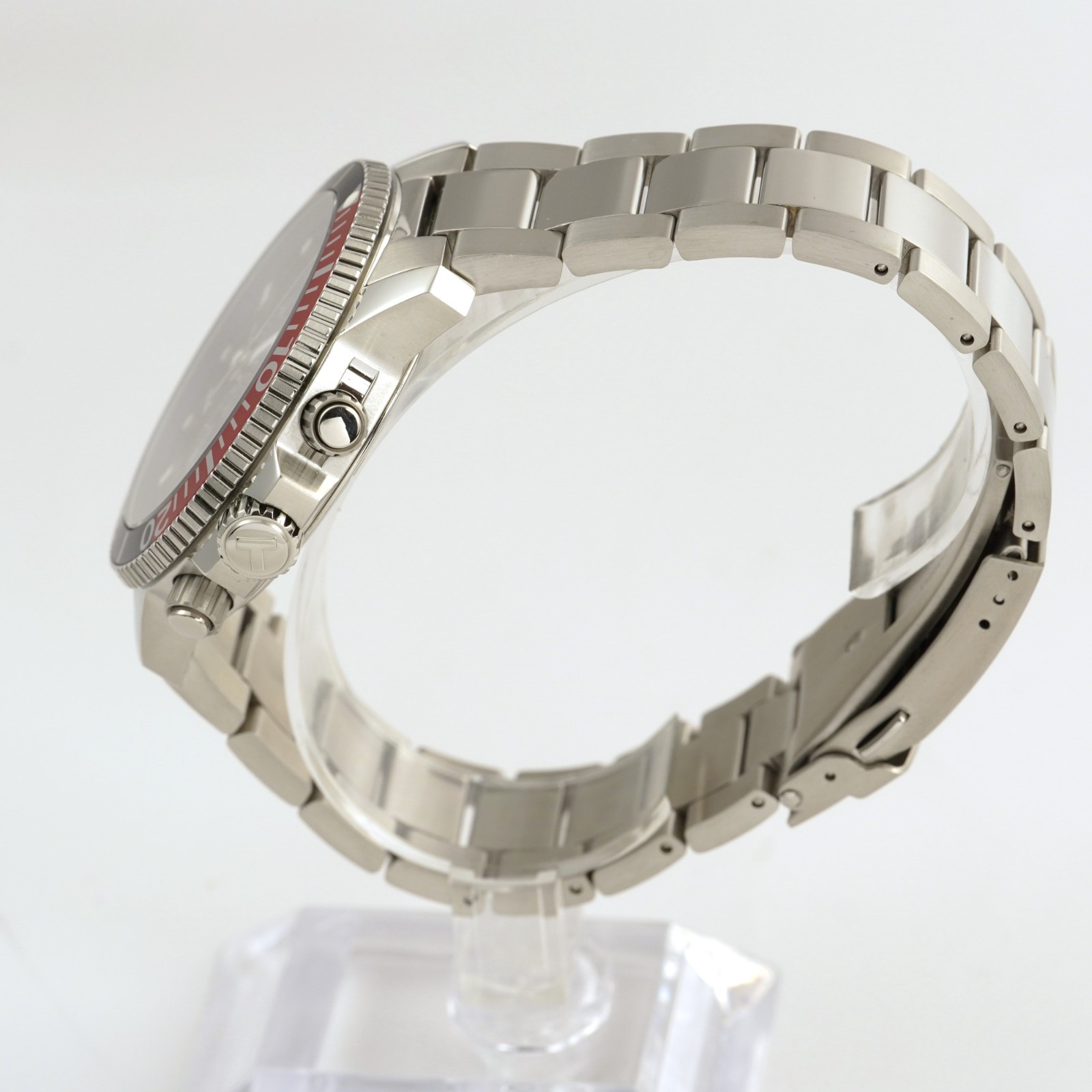 Tissot Seastar 1000 Quartz Watch 45.5mm – T120.417.11.041.03