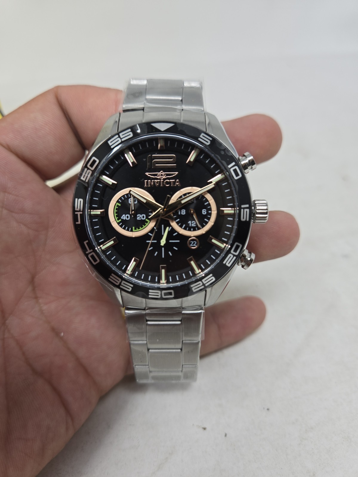 Invicta Speedway Dynamite Men’s Model 50180 – Men’s Watch Quartz 46.5mm