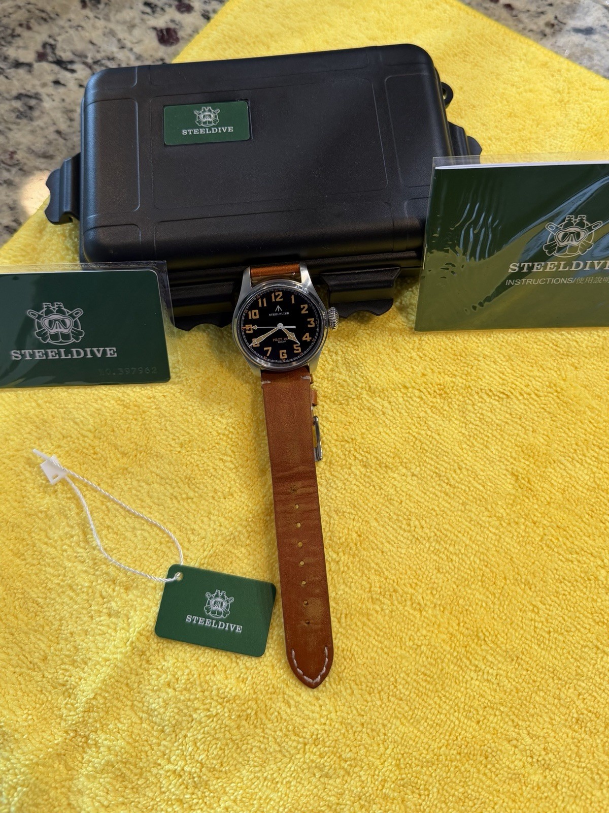 Steelflier Pilot 1903 Retro Aviation-Matte Black & Tan-VH31 Sweep Quartz-CUSTOM