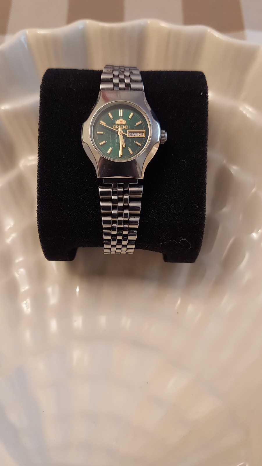 ladies orient watch, day/date, 27mm, stainless