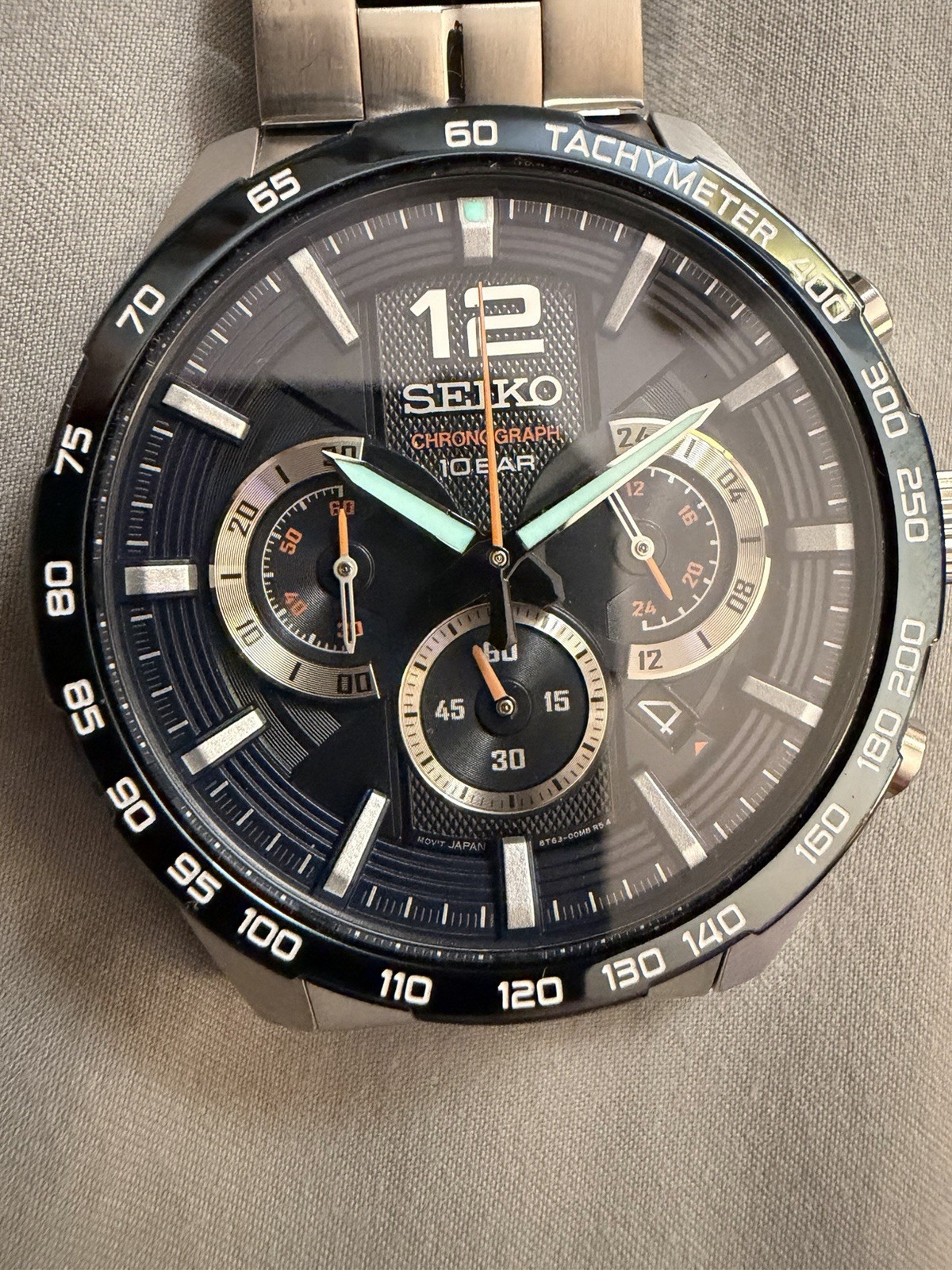 Seiko Quartz Chronograph Tachymeter Date Blue Dial Steel Bracelet 47mm
