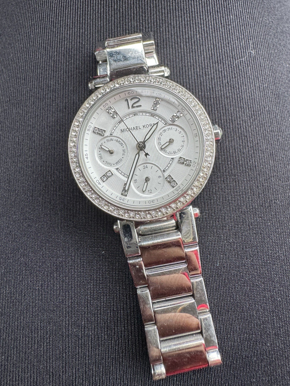 Michael Kors Silver Tone Crystal Bezel Multifunction Watch Women’s Bracelet