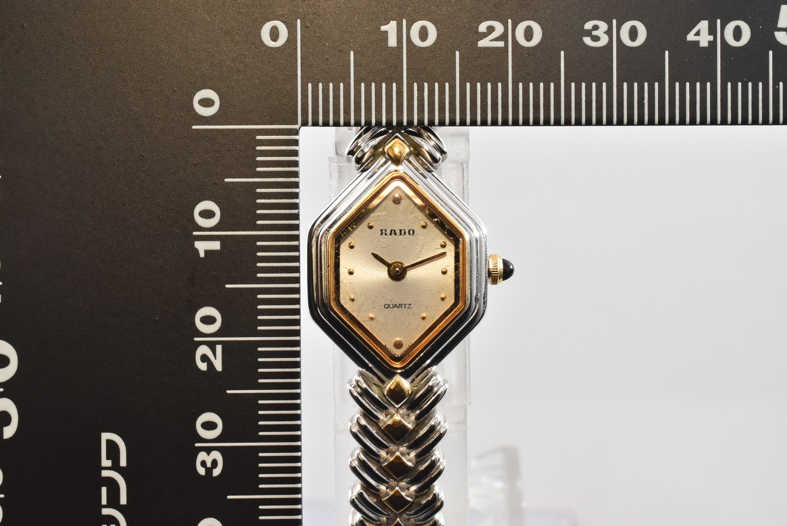 Serviced Rado Florence 133.9710.2 Silver Dial Hexagon 18mm Quartz Women’s Watch
