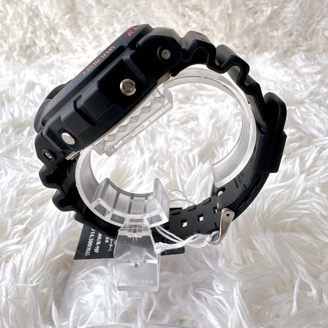New CASIO G-SHOCK DW-6900UB-9JF body with tag