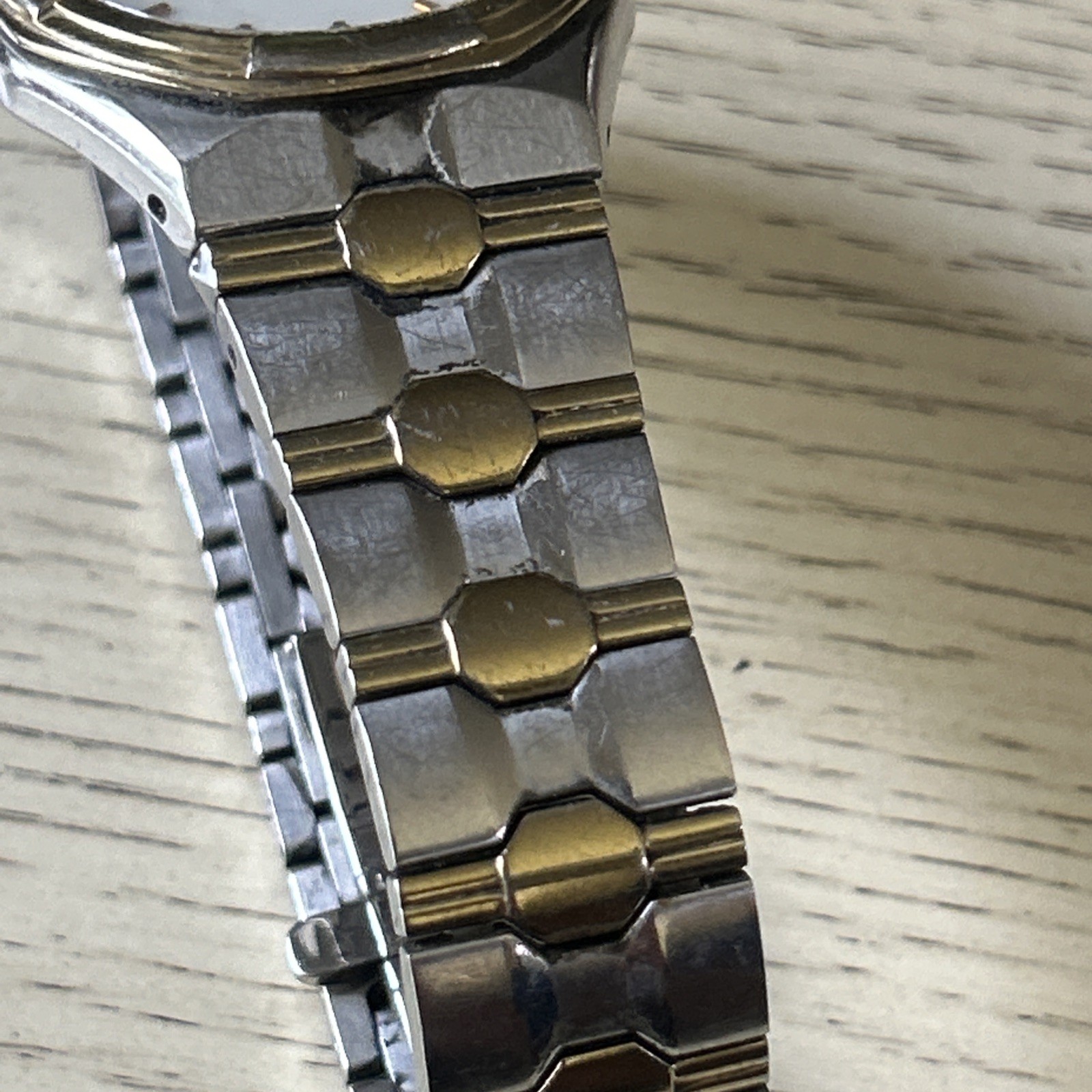 Citizen Eco-Drive Two Tone Stainless Steel E110-S008719 HSB Men’s Watch, Working