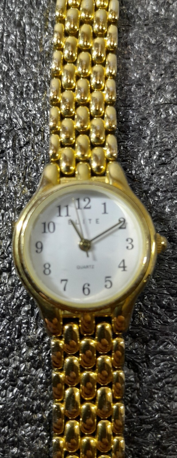 Elite Ladies Quartz Watch Gold Colored Elegant Casual Formal