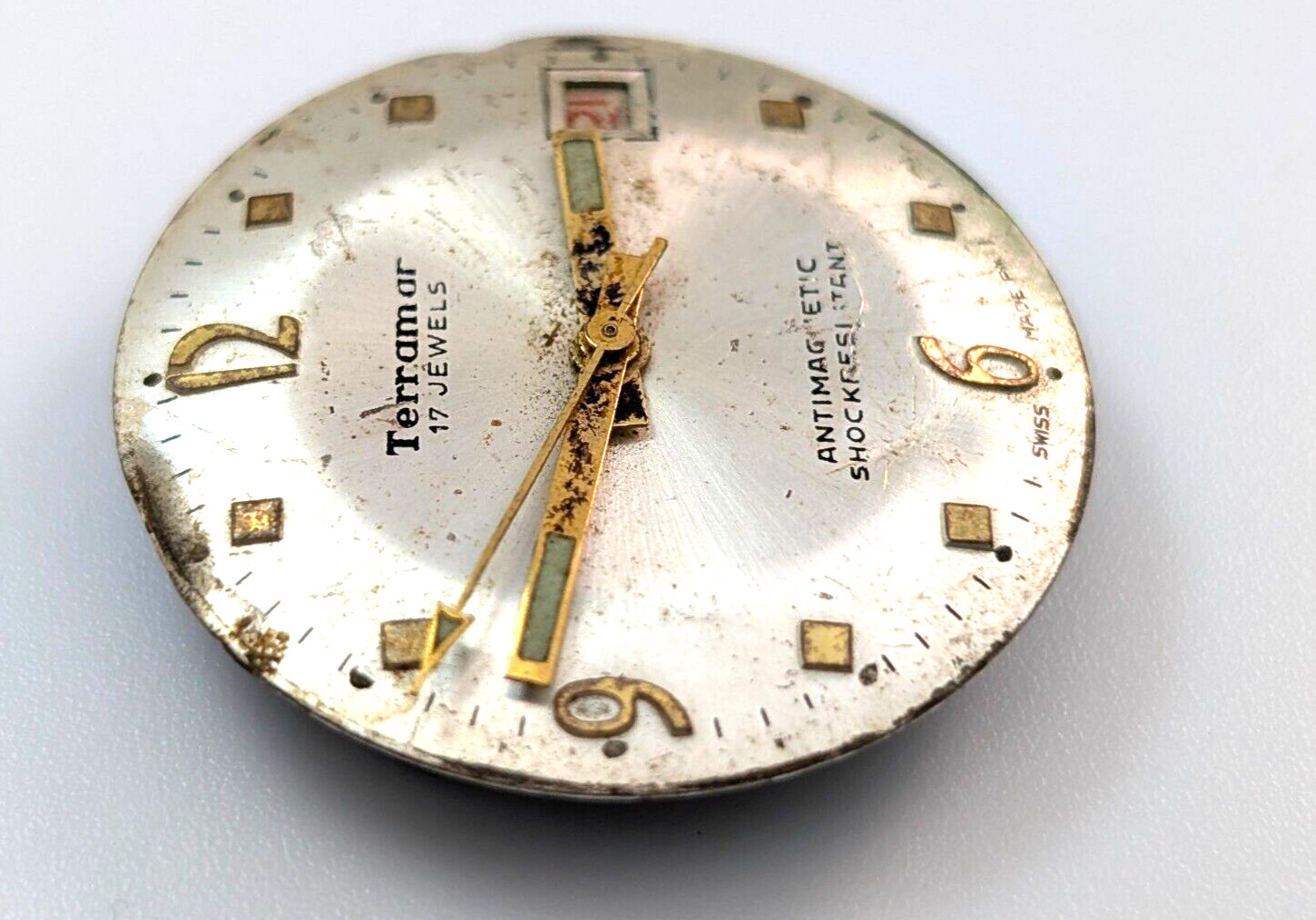 Vintage TERRAMAR Calendar 17j Arrow Sweep 28mm Watch Movement PARTS or REPAIR
