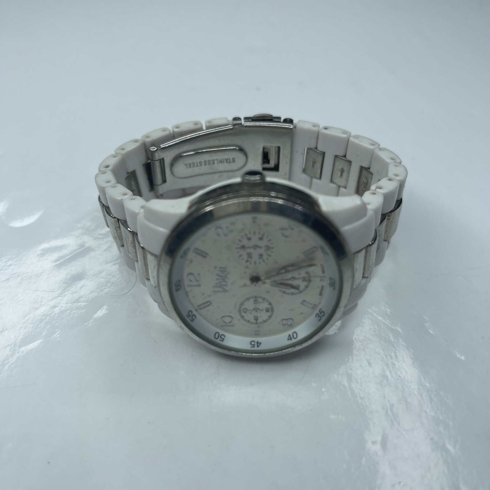 A Vivani Japan Silver White Resin V701W Accutime Ladies Retro Stainless Untested