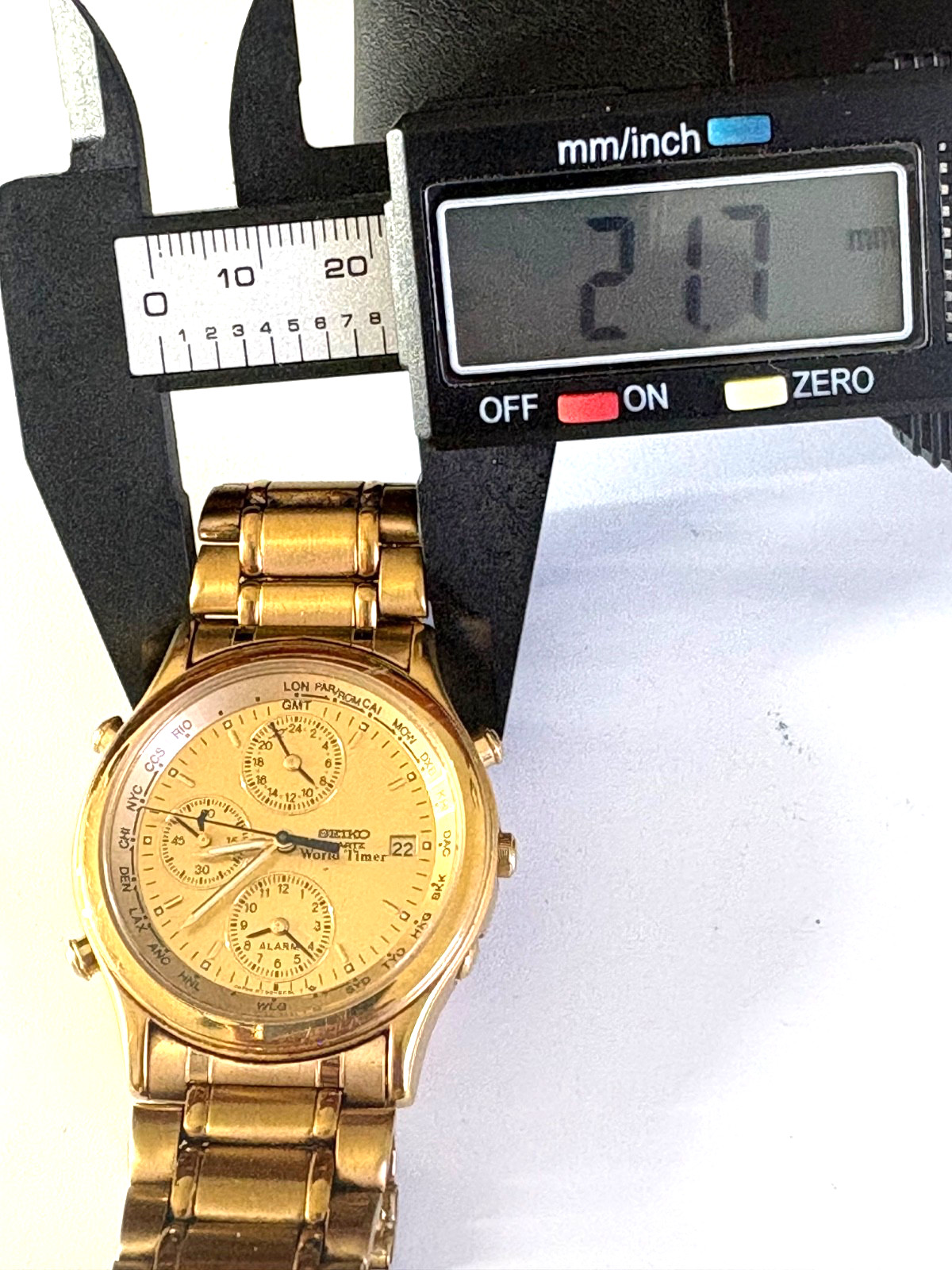 VINTAGE SEIKO WORLD TIMER 5T52-6A29 DUAL TIME ALARM GOLD TONE QUARTZ MENS WATCH