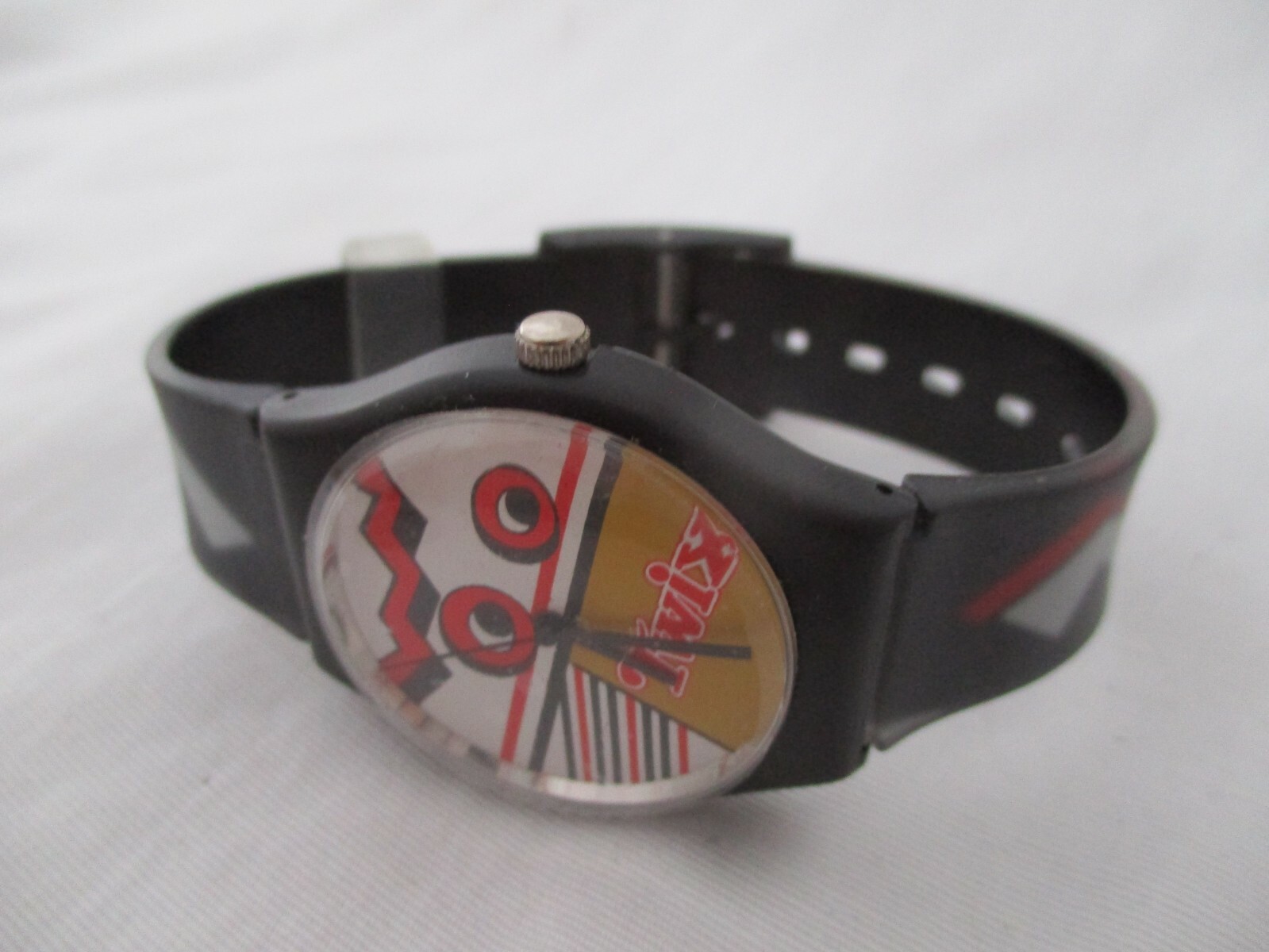 Mars Twix Candy Analog Wristwatch Black Gray & Red Buckle Band Collecible