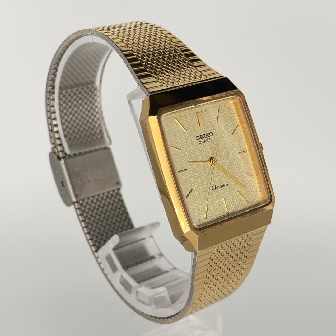 Seiko Chronos 9021-5220 Gold White Quartz Watch 29mm 17.5cm