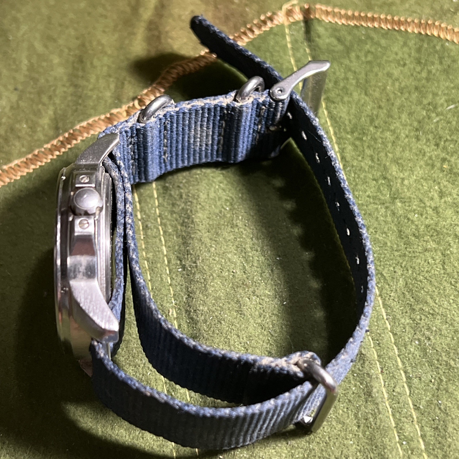 Timex Mens Expedition Metal Field Watch – Blue Dial & NATO Strap WORKS TW4B16000