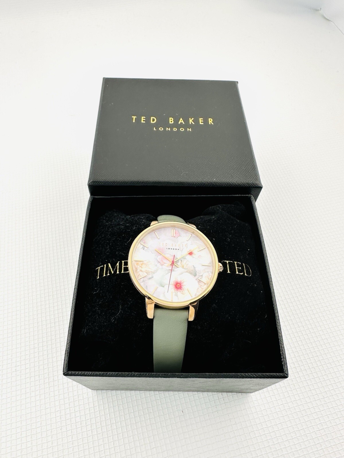 Ted Baker Kate Women’s TEC0025007 Classic Multicolour Dial Leather Strap Watch
