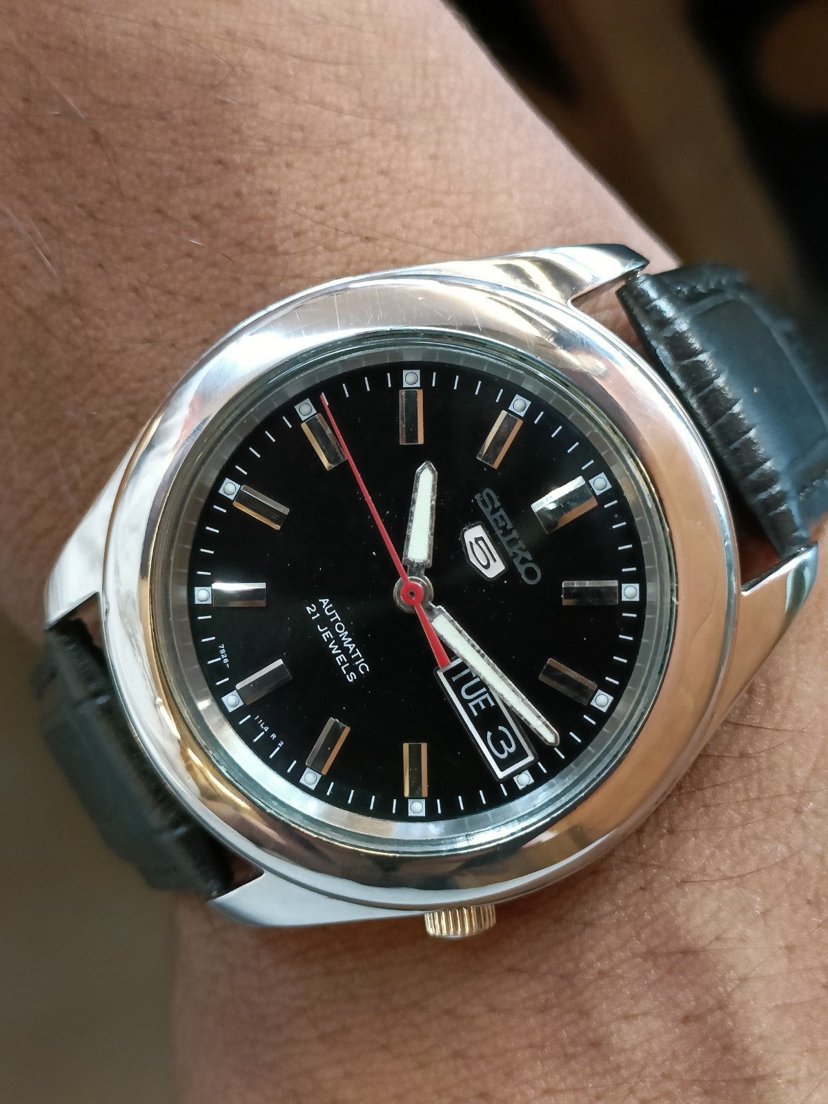 VINTAGE SEIKO 5 21J AUTOMATIC BLACK DIAL 7S26-03X0 JAPAN MEN’S WORKING CONDITION
