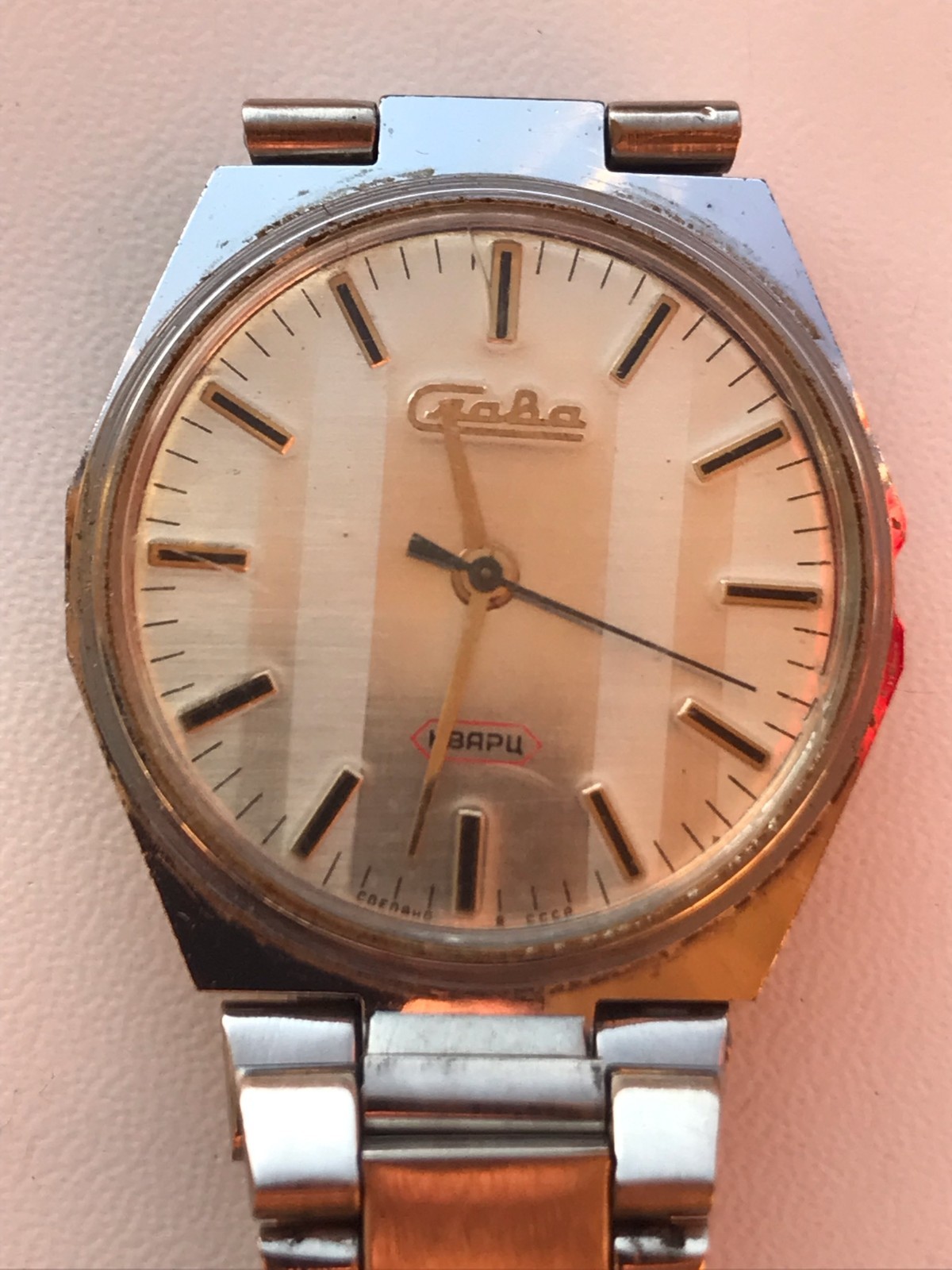 Antique vintage watches, rare examples of watchmaking art