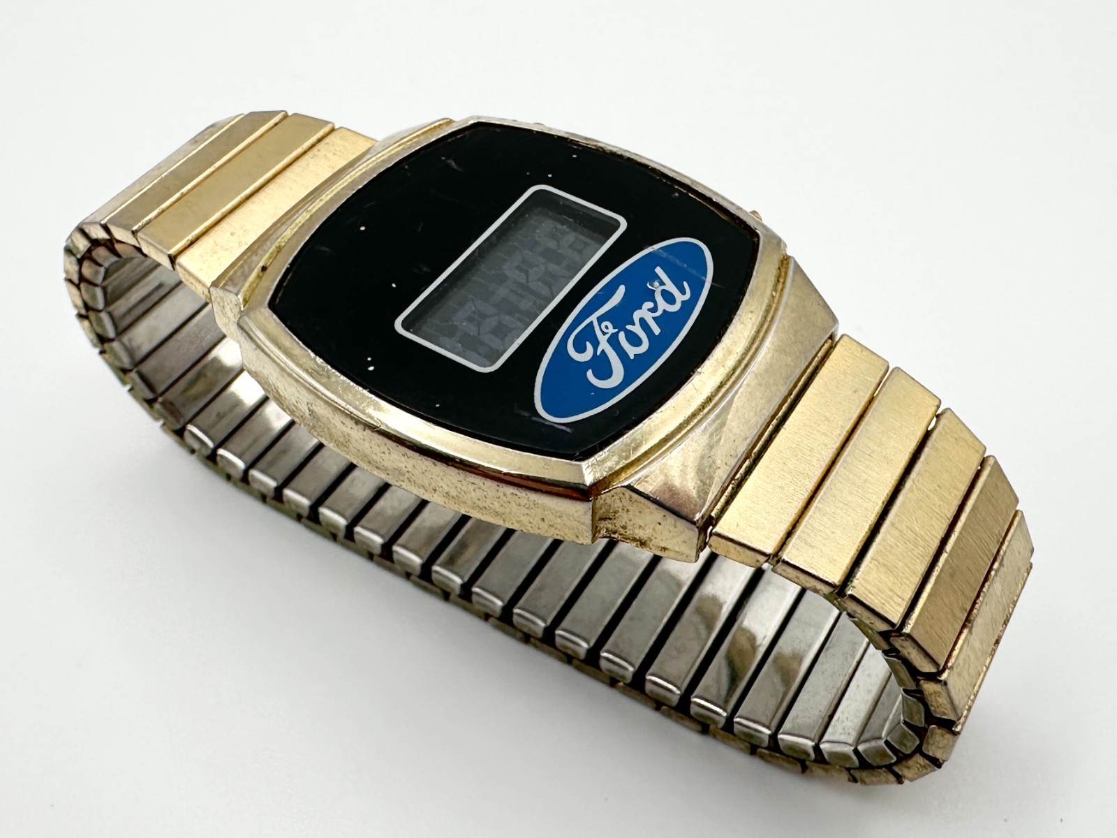 Vintage 1970s FORD Advertising Digital Quartz Wristwatch Gold Tone WELL USED