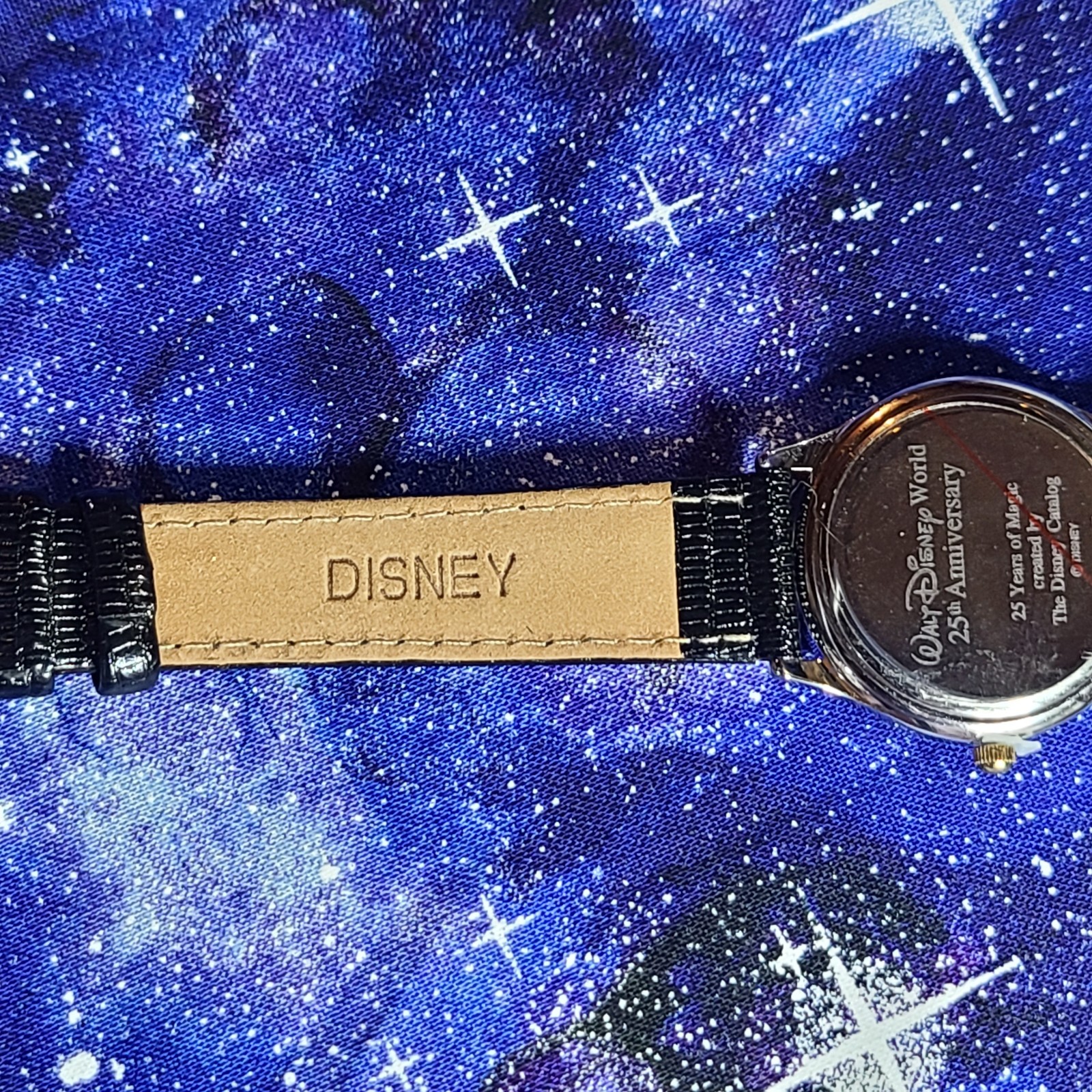Disney World 25th Anniversary Watch Mickey Friends Ready To Wear | See V