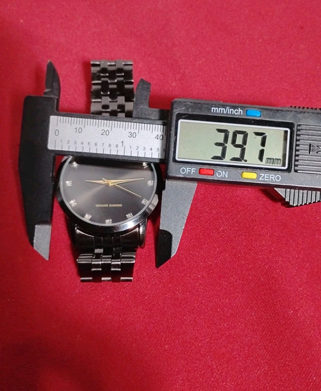 Genuine Diamond Stainless Steel Quartz Dress Wristwatch New Battery Installed