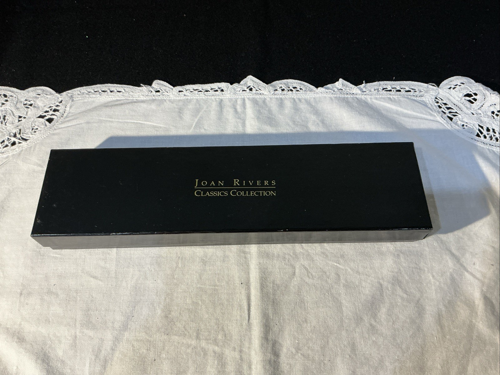 Vtg Joan Rivers Classics Leather Watch Bees Charms Japan Movement RARE *NEW BATT