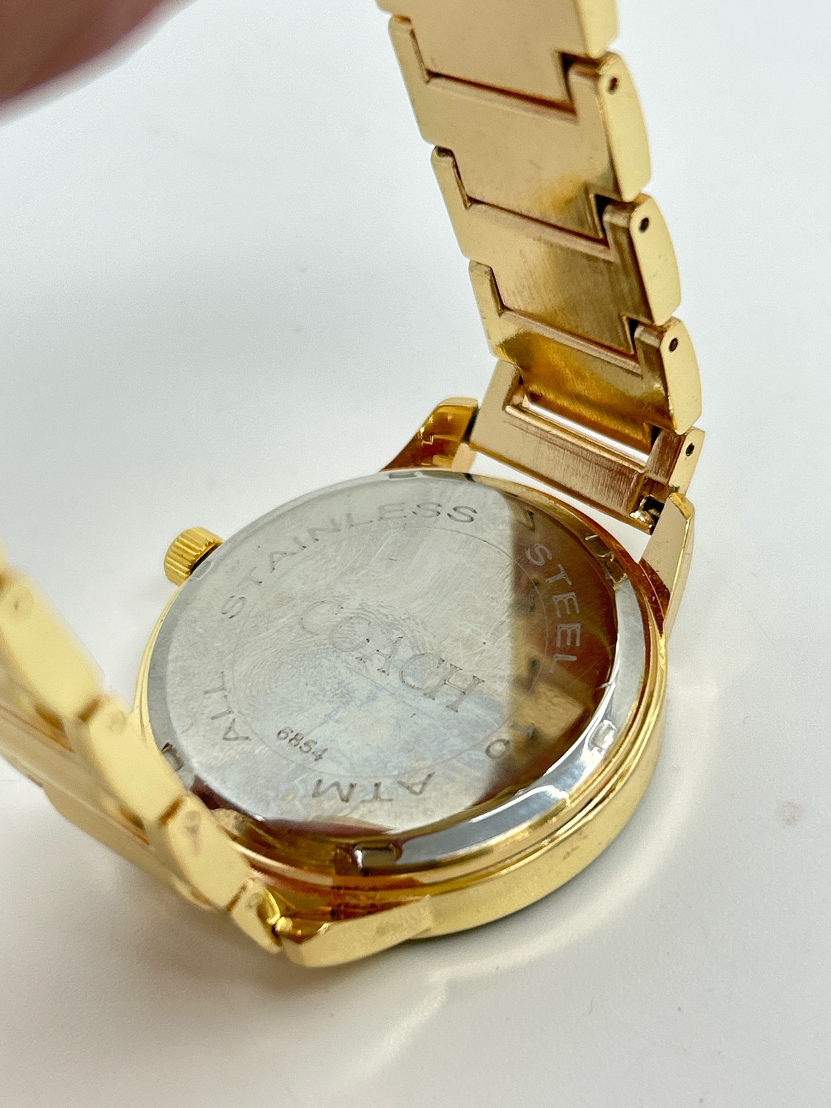 COACH Olivia Watch Gold Tone Case Bracelet Mineral Crystal Quartz Water Resist