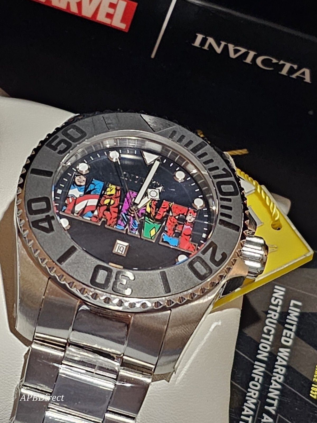 Invicta – Marvel #60 Logo – 50mm Limited Edition Flame-Fusion mens Quartz watch