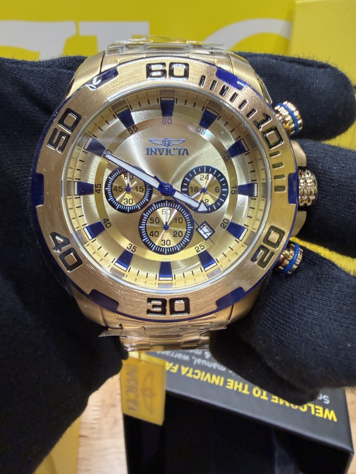 Invicta Pro Diver Scuba 22320 Men’s 50mm Gold Blue Bezel Gold Dial Quartz Chrono
