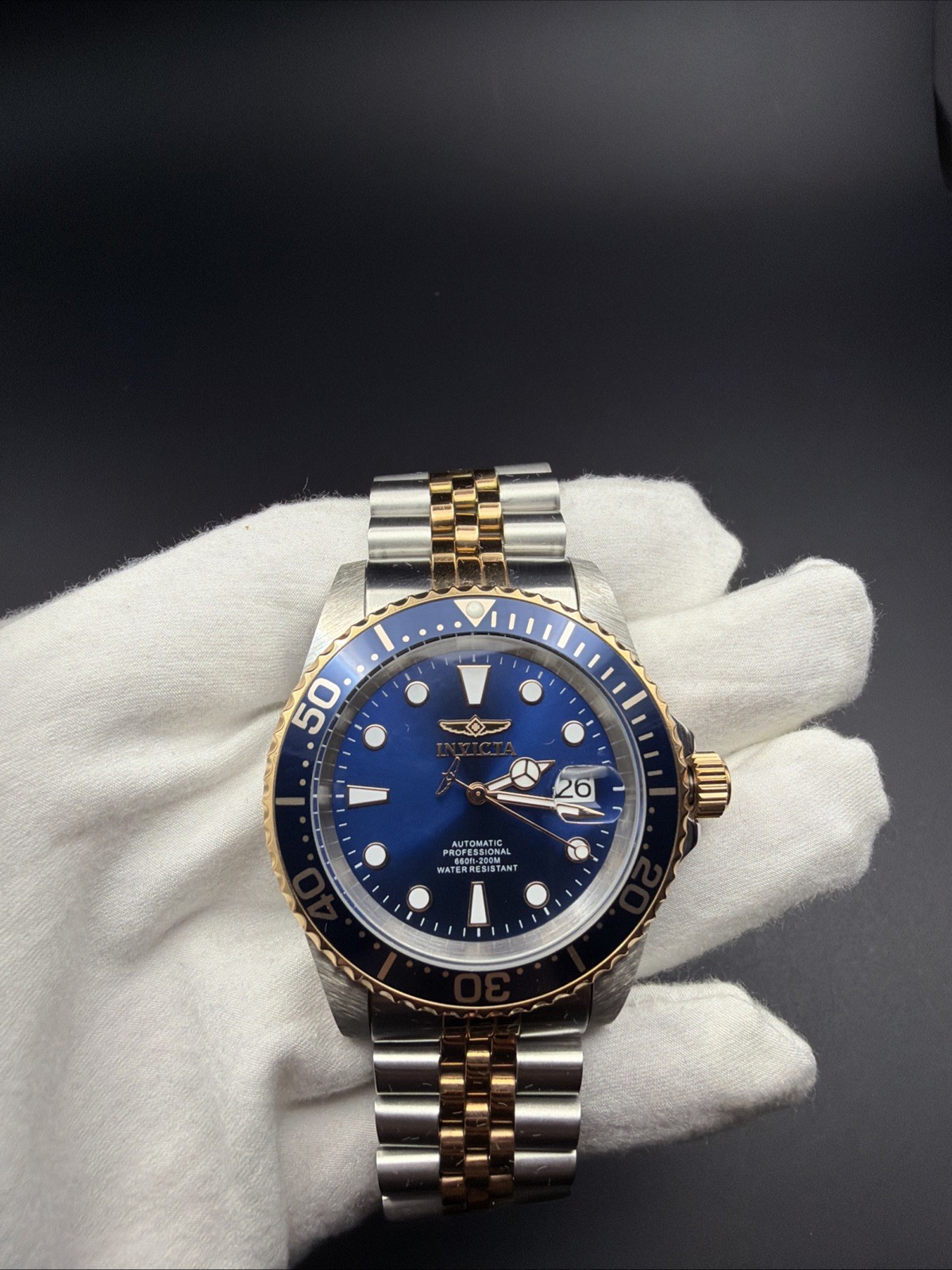 Invicta Men’s Watch Pro Diver Automatic Blue Dial Two Tone Bracelet 30098 Mint