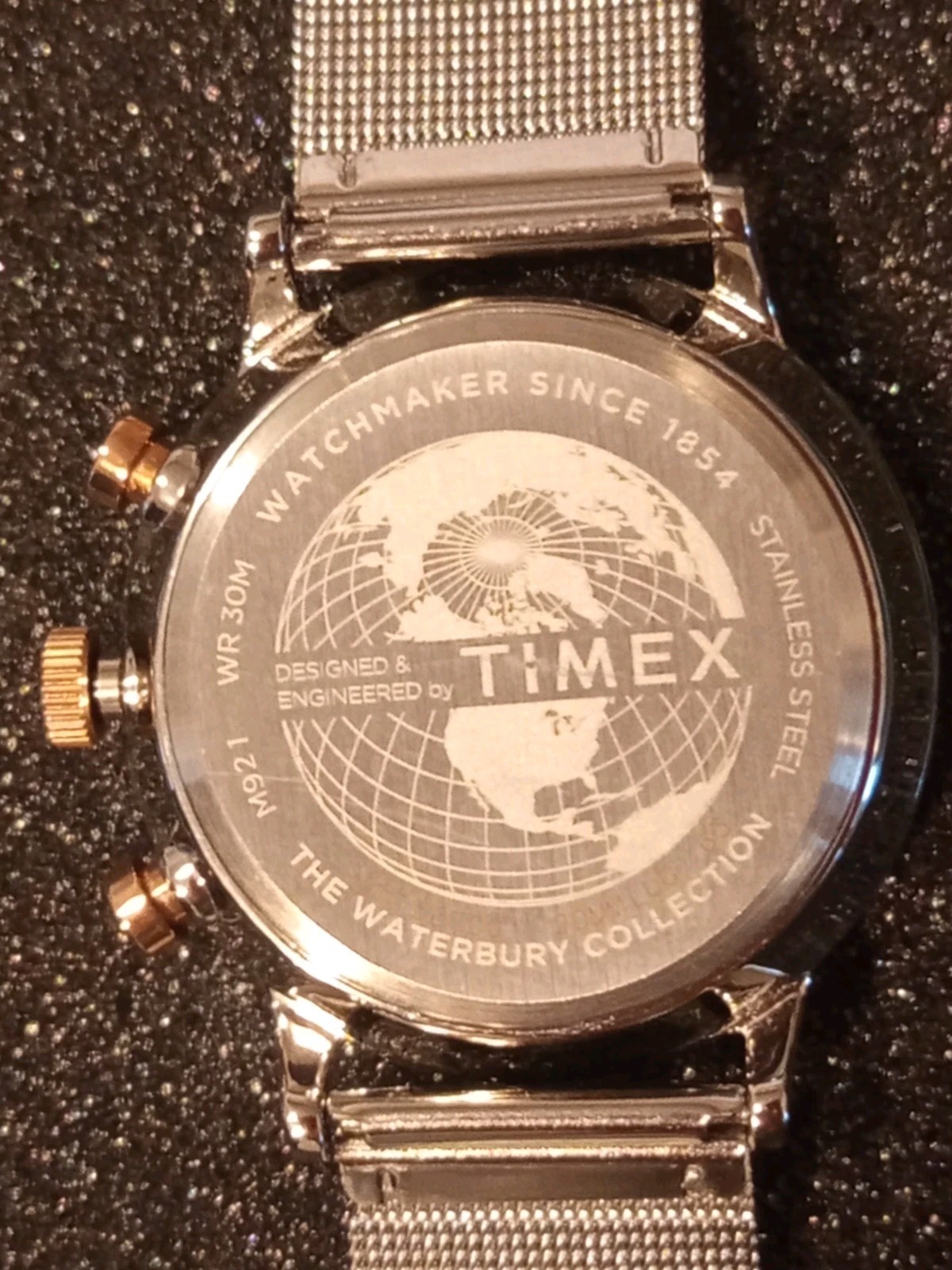 Timex The Waterbury Classic Chrono 40mm Watch NEW NEW Wristwatch
