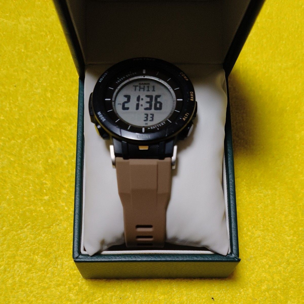 🌟 CASIO PRO TREK PRG-30-5JF Tough Solar Triple Sensor Digital Watch Box JDM