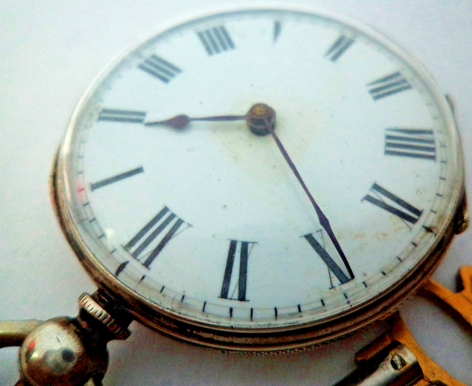 ANTIQUE SILVER CYLINDER POCKET WATCH WORKING, VICTORIAN 1870 HAND ENGRAVED CASE.