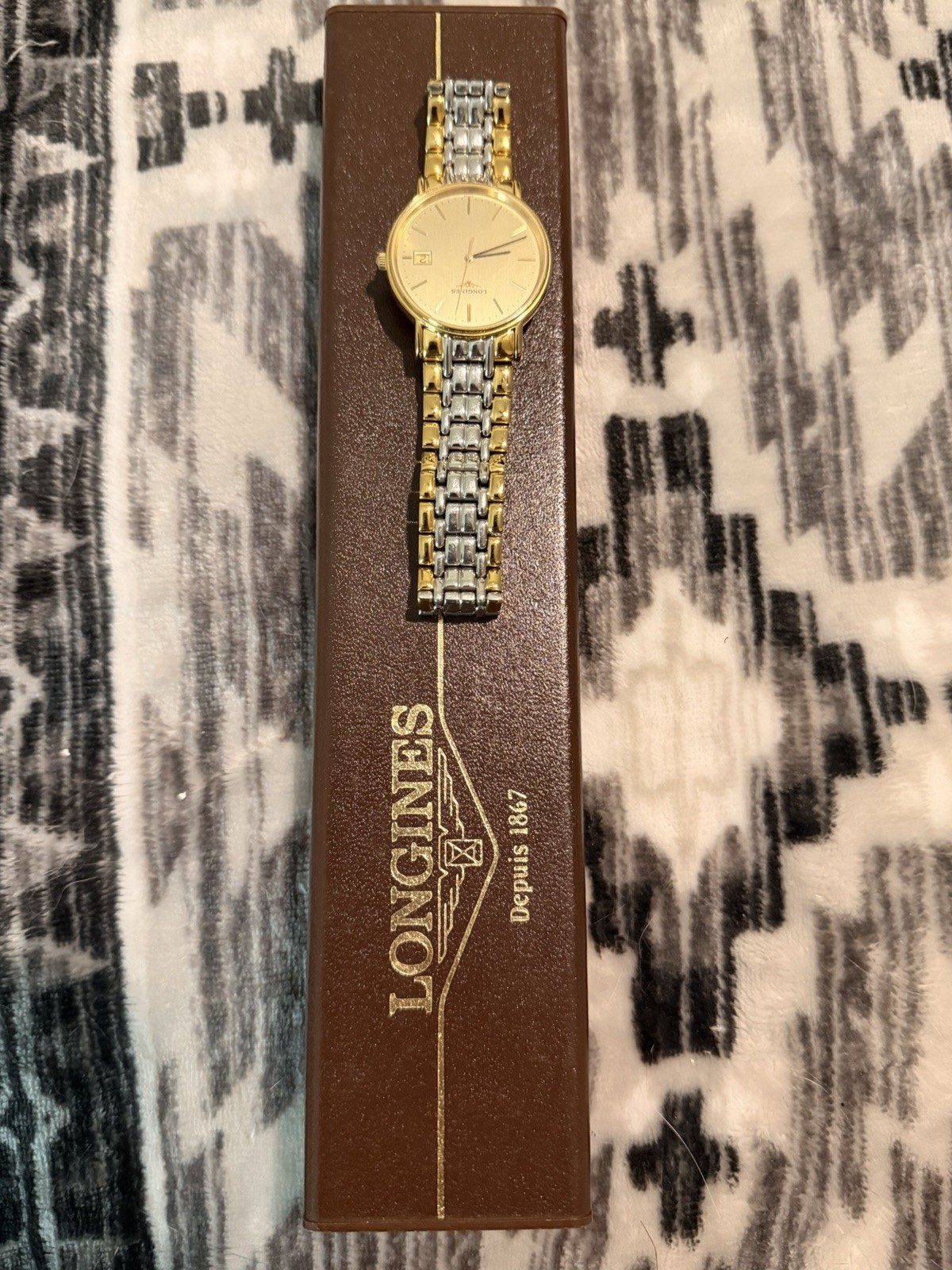 Longines Two-Tone Quartz Swiss Made gold tone Silver Dial Date Wristwatch Box