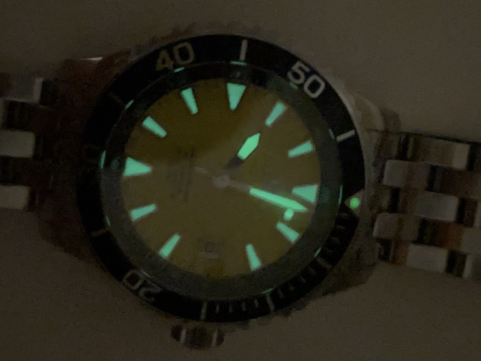 Oceanaut Aqua Mariner Automatic Swiss Movement yellow face 42mm