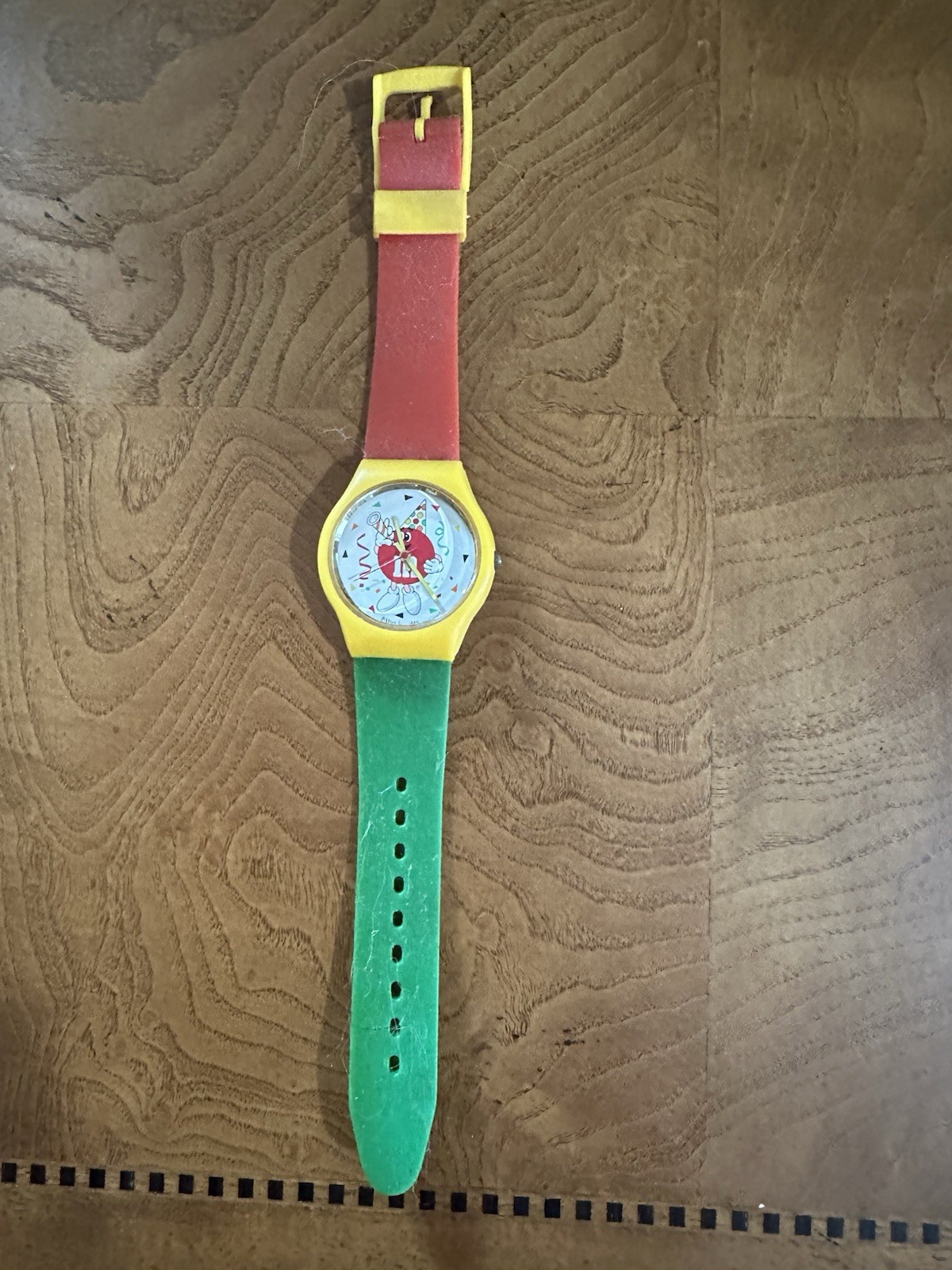 Vintage M&M Watch Men Promo 50th Birthday Green Red Yellow 35mm New Battery