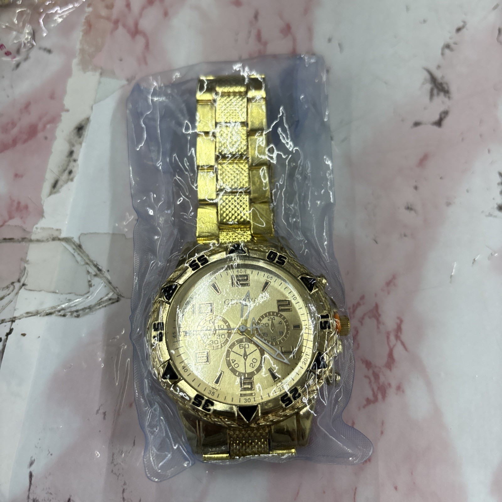 Geneva Men’s Chronograph Watch Full Gold Champagne Dial Arabic Numerals New
