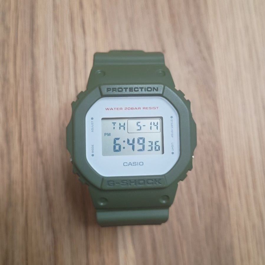 CASIO G SHOCK DW 5600M Casio khaki